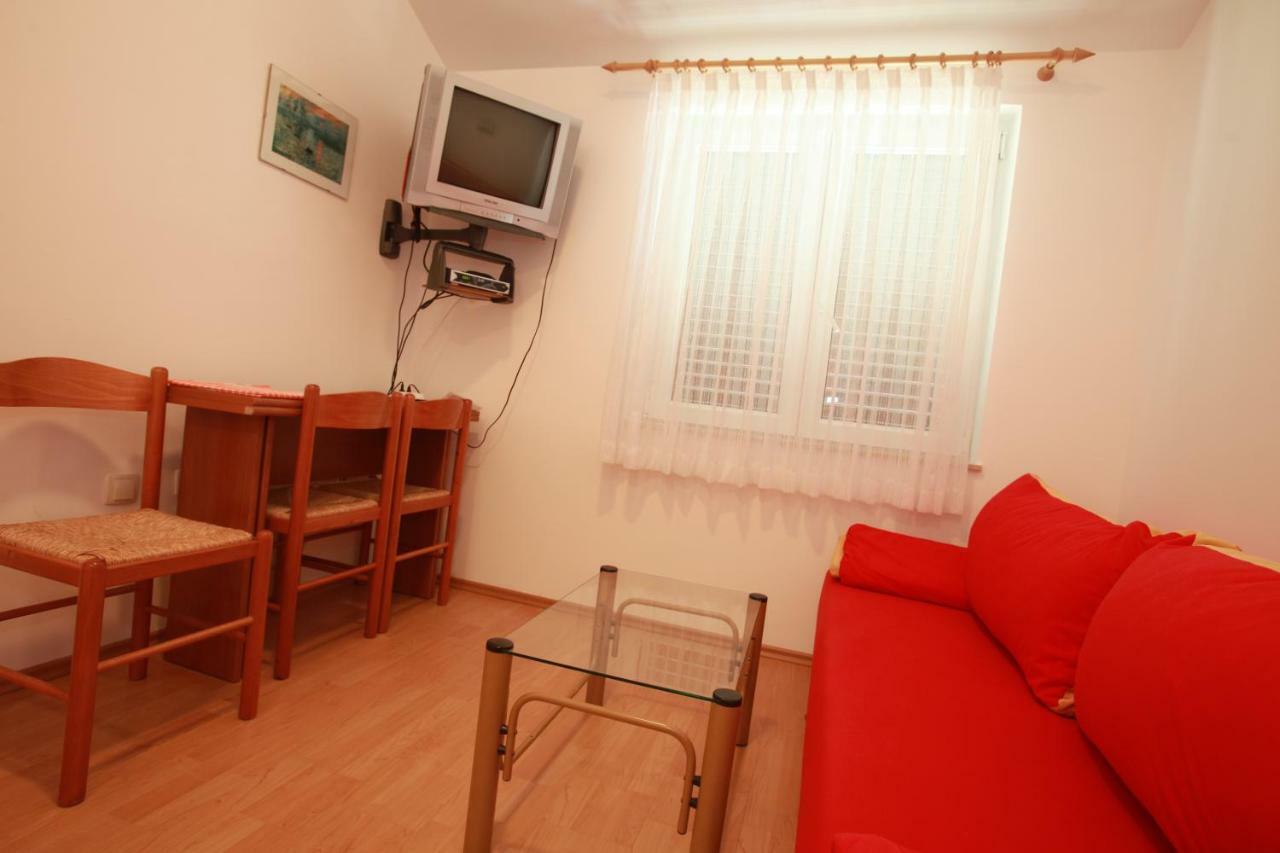 Apartments Goga Baška Eksteriør bilde